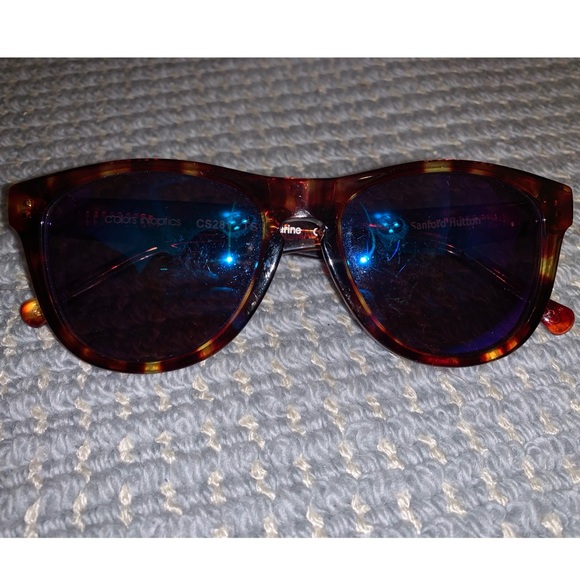 Colors in Optics sunglasses